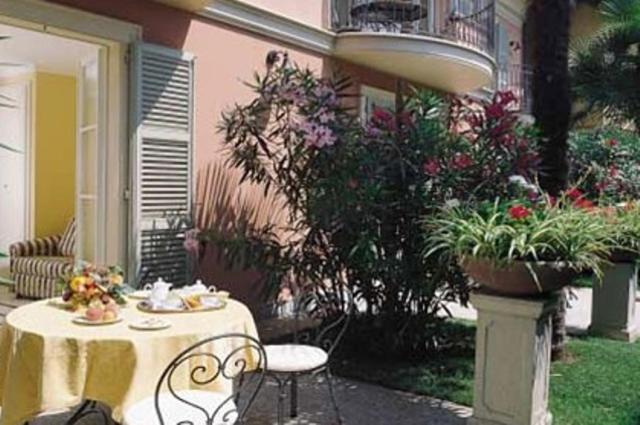 Hotel Villa Delle Palme Cannobio Exterior foto